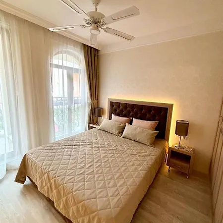 Vip Harmony 20 Svety Appartamento